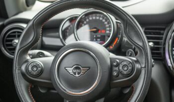 MINI COOPER 2020 completo