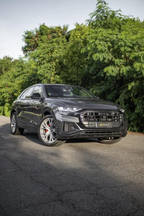 AUDI Q8 2020 completo
