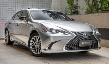 LEXUS ES 300H 2021 completo