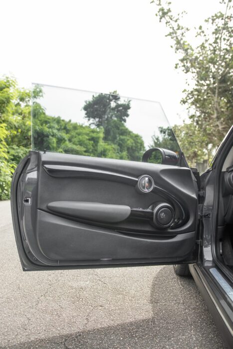 MINI COOPER 2020 completo