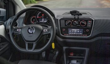 VOLKSWAGEN UP 2020 completo