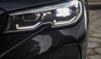 BMW 320i 2022 completo