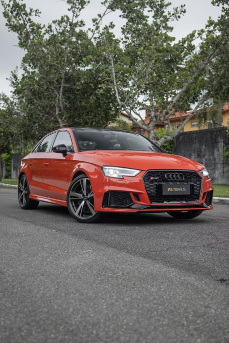 AUDI RS3 2018 completo