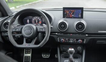 AUDI RS3 2018 completo