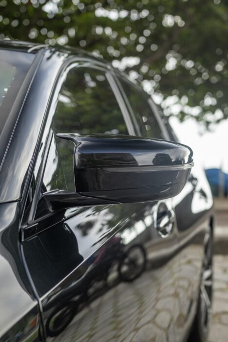 BMW 320i 2022 completo