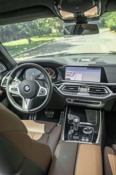 BMW x7 2020 completo