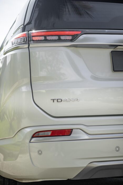 JEEP COMMANDER 2023 completo