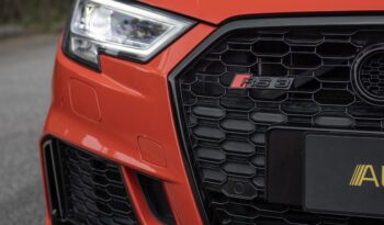AUDI RS3 2018 completo