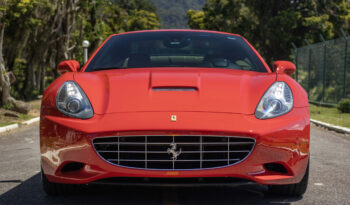 FERRARI CALIFORNIA 2014 completo