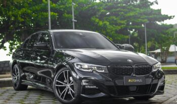 BMW 320i 2022 completo