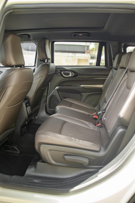 JEEP COMMANDER 2023 completo