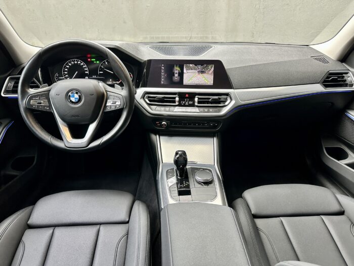 BMW 320 2020 completo