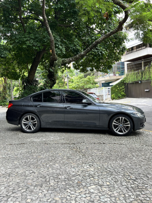 BMW 328i 2015 completo