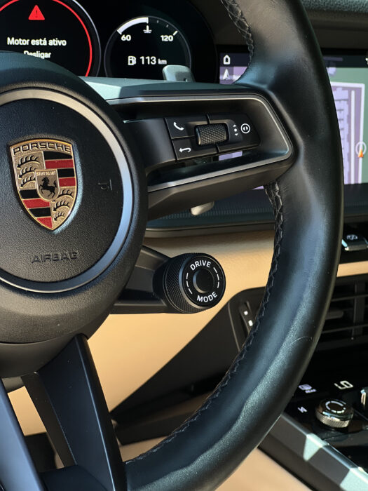 PORSCHE 911 2020 completo