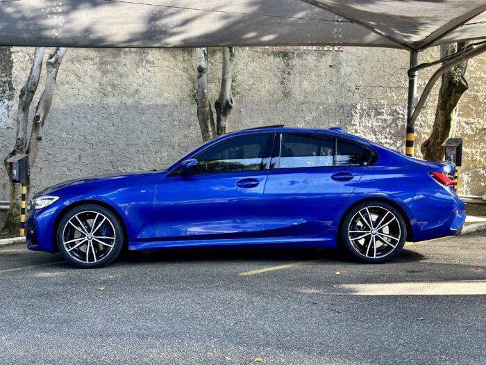 BMW 330i 2019 completo