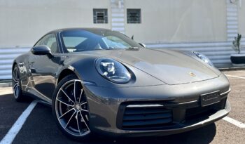 PORSCHE 911 2024 completo