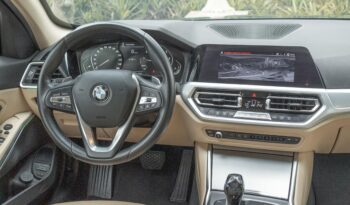 BMW 320i 2021 completo