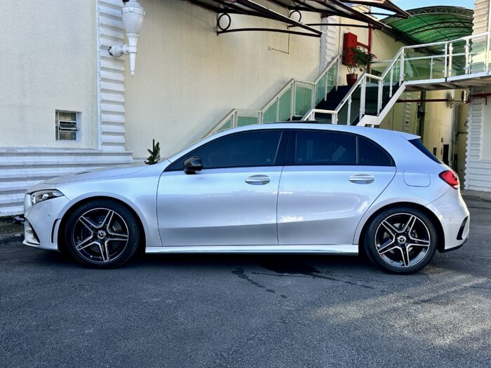 MERCEDES-BENZ A 250 2019 completo