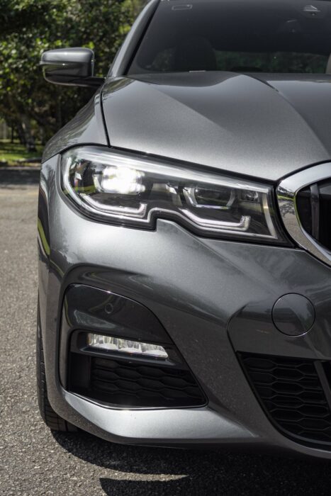 BMW 320 i 2022 completo