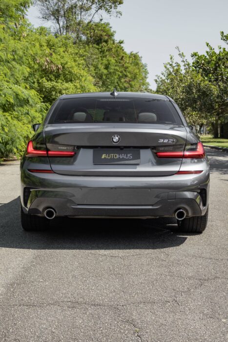 BMW 320 i 2022 completo