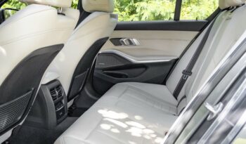 BMW 320 i 2022 completo
