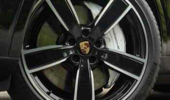 PORSCHE CAYENNE 2023 completo