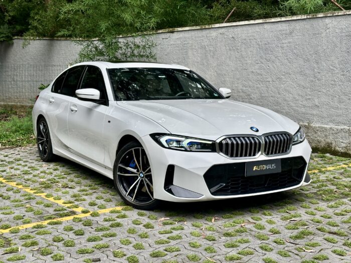 BMW 320 2023 completo