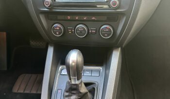 VOLKSWAGEN JETTA 2018 completo