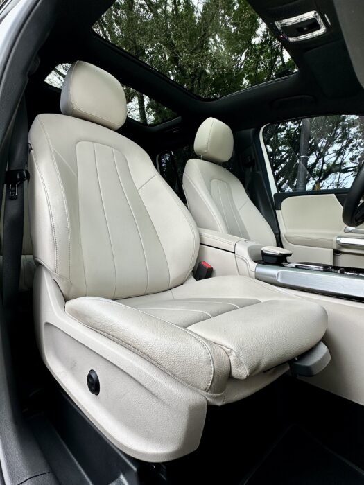MERCEDES-BENZ GLB 200 2020 completo