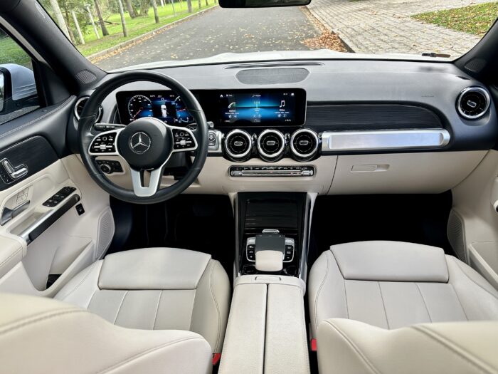 MERCEDES-BENZ GLB 200 2020 completo