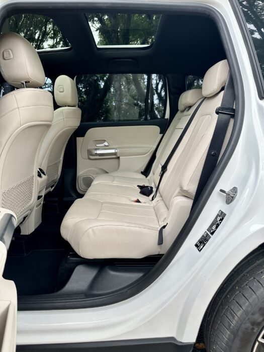 MERCEDES-BENZ GLB 200 2020 completo