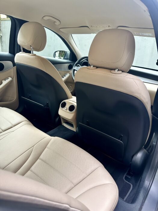 MERCEDES-BENZ C180 2015 completo