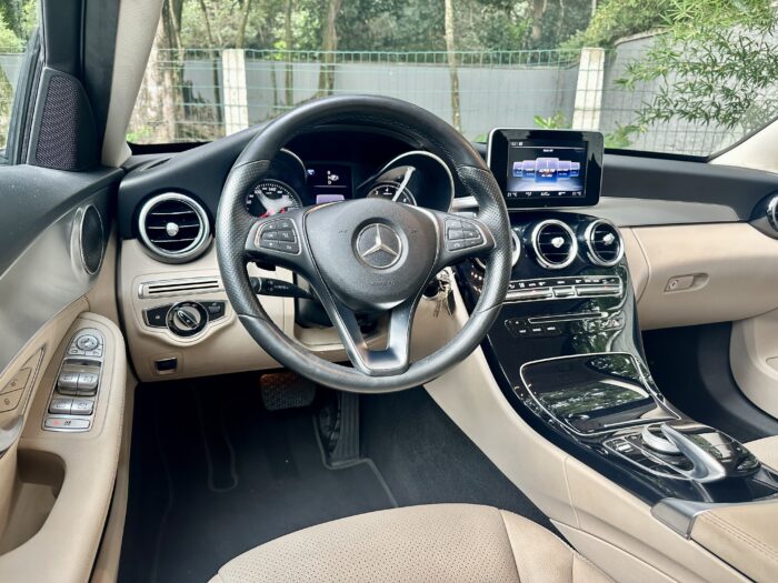 MERCEDES-BENZ C180 2015 completo