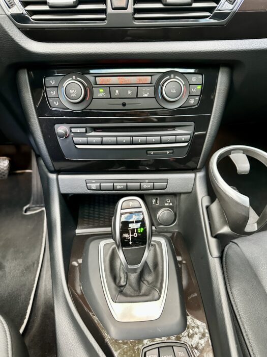 BMW X1 2014 completo