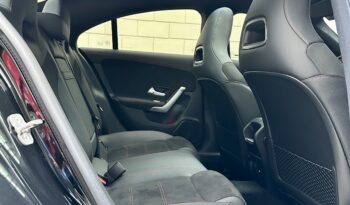 MERCEDES-BENZ CLA 200 2024 completo