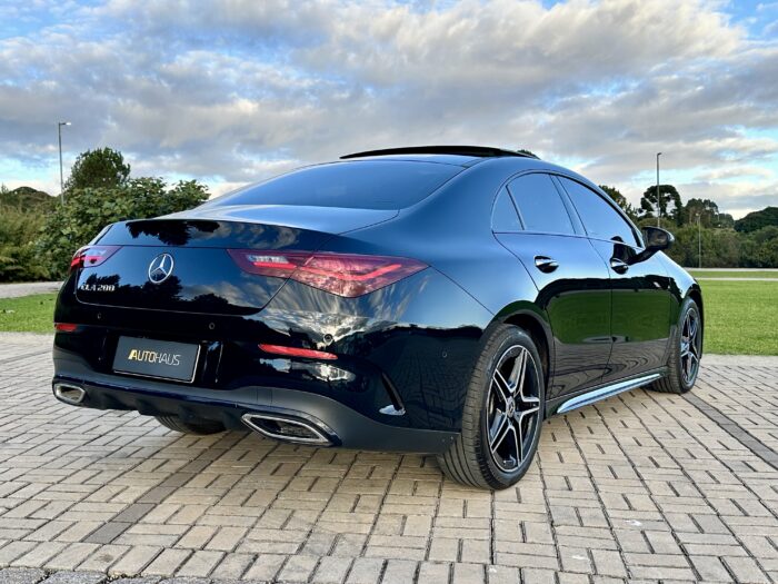 MERCEDES-BENZ CLA 200 2024 completo