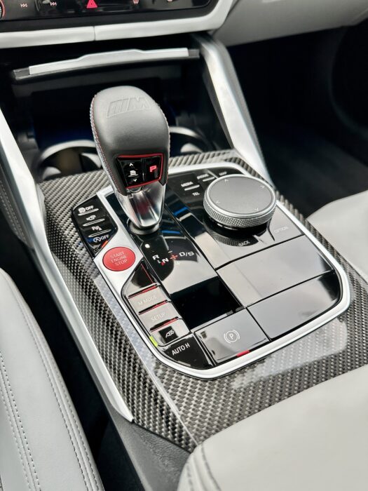 BMW M3 2025 completo