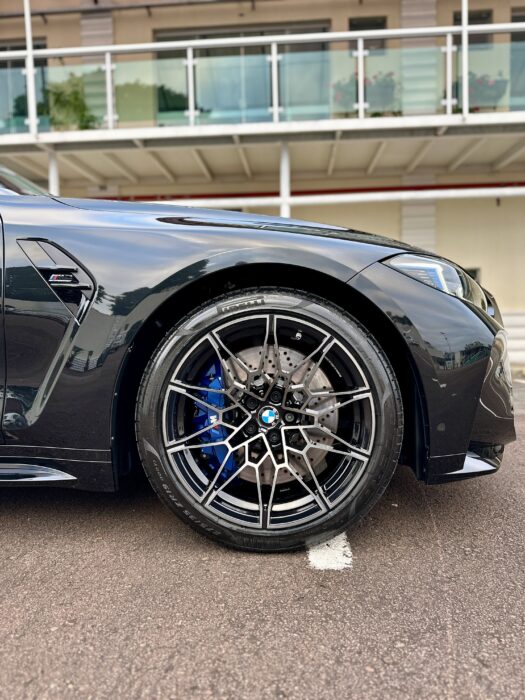 BMW M3 2025 completo
