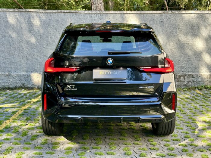 BMW X1 2025 completo
