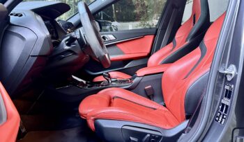 BMW M135 2021 completo